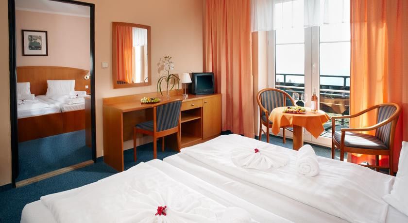 Orea Hotel Spicak Sumava Zelezna Ruda Ngoại thất bức ảnh